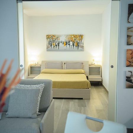 Andrea Luxury Apartments - D'Azeglio Bolonia Zewnętrze zdjęcie